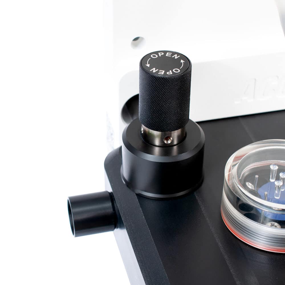 Moduflex Access2 Veterinary Anesthesia Machine with integrated concentrator